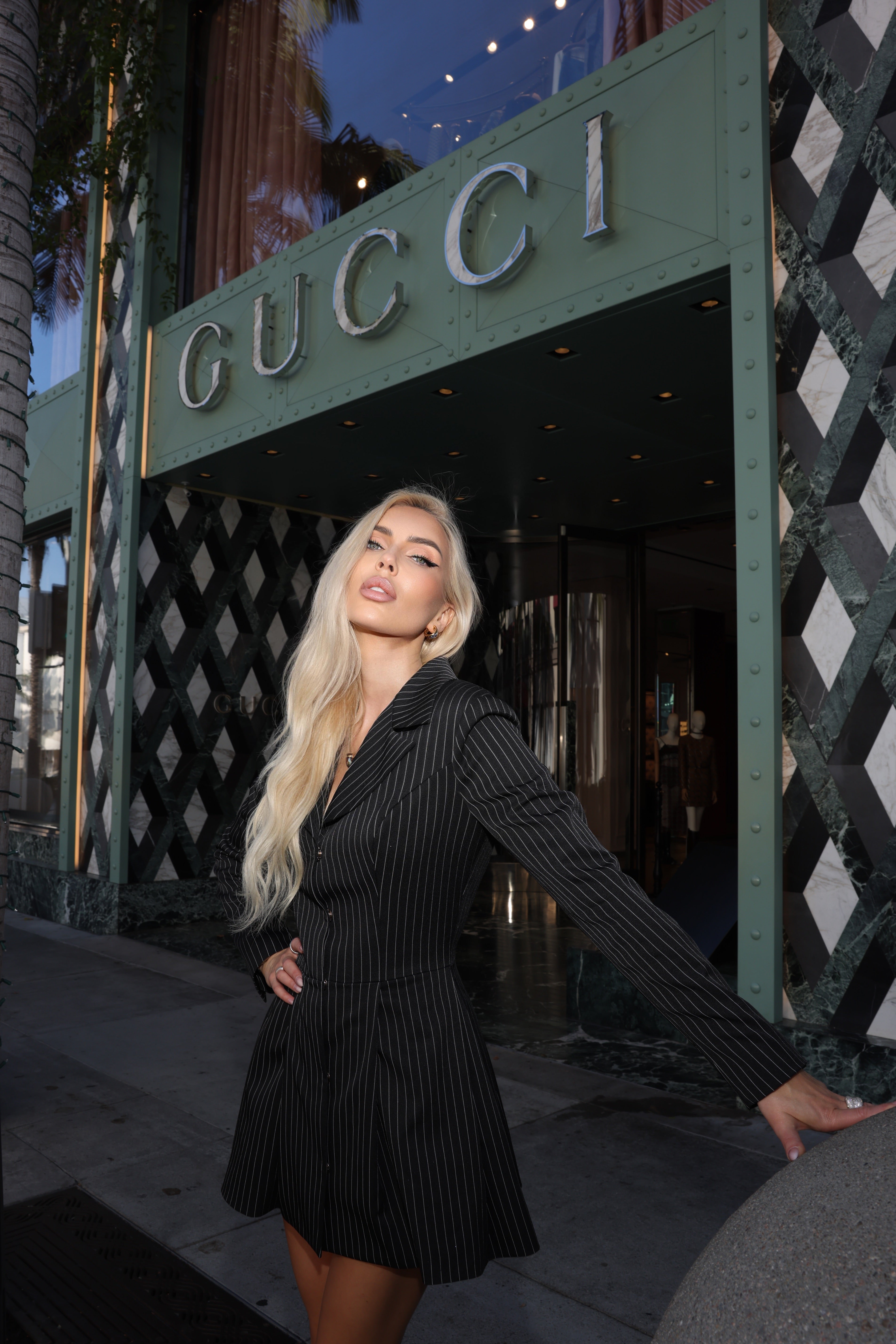 Сако рокля “Alaia” | Suit dress “Alaia” EZARO FASHION HOUSE