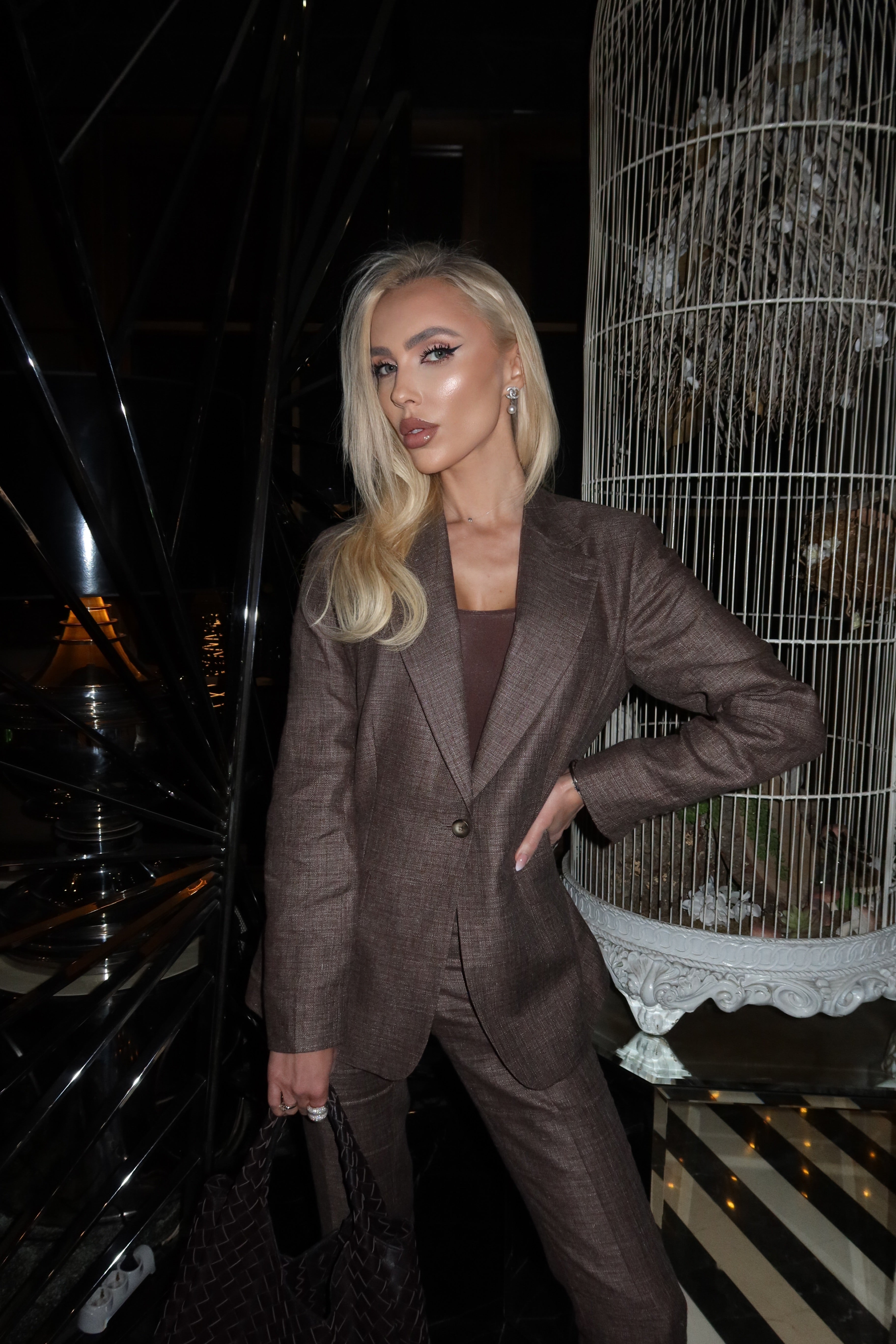 Костюм “Cool chocolate brown” | Естествени материи | По индивидуални размери | Възможност за персонализация