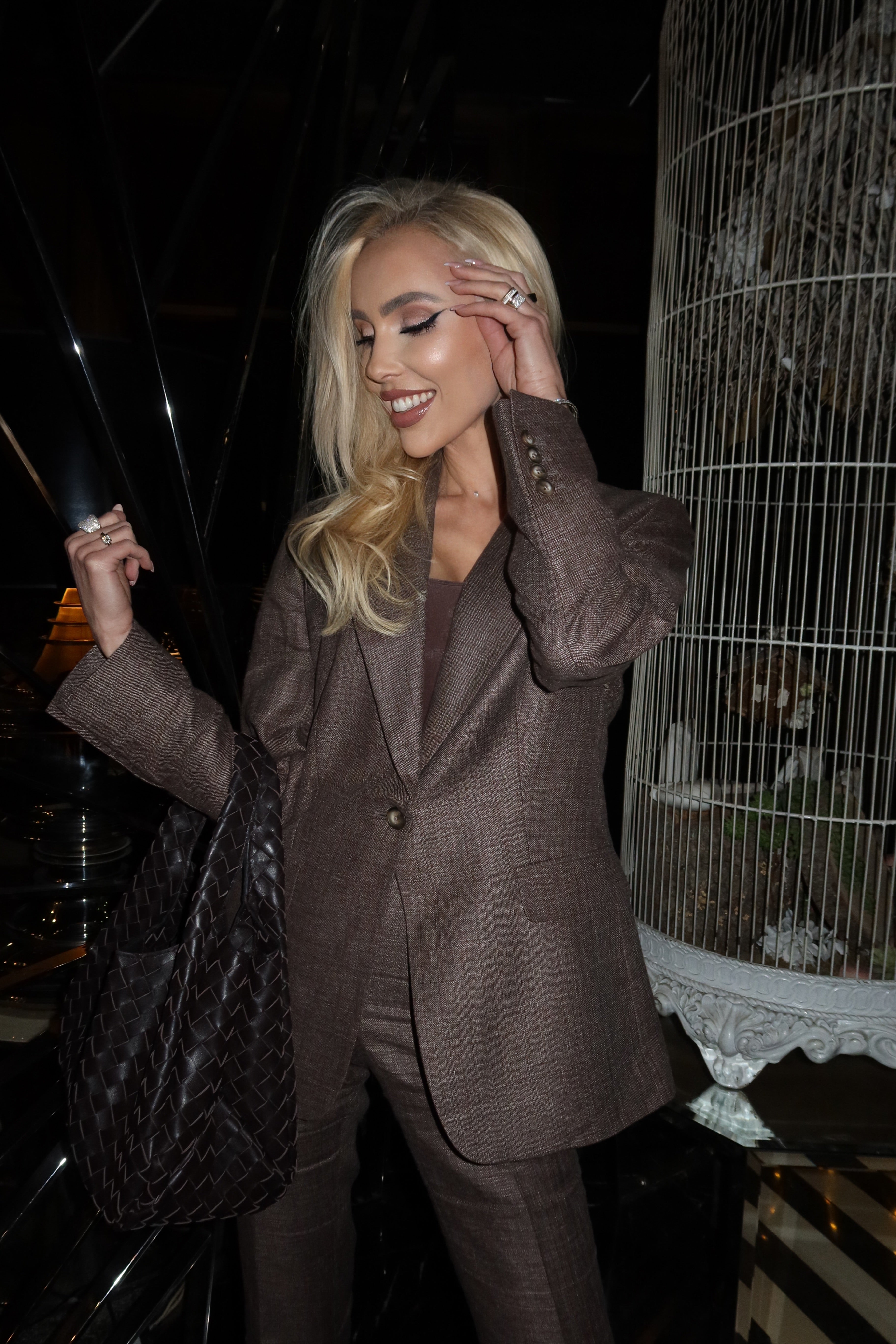 Костюм “Cool chocolate brown” | Естествени материи | По индивидуални размери | Възможност за персонализация